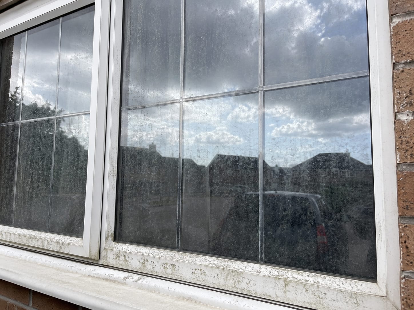 Dirty windows before cleaning